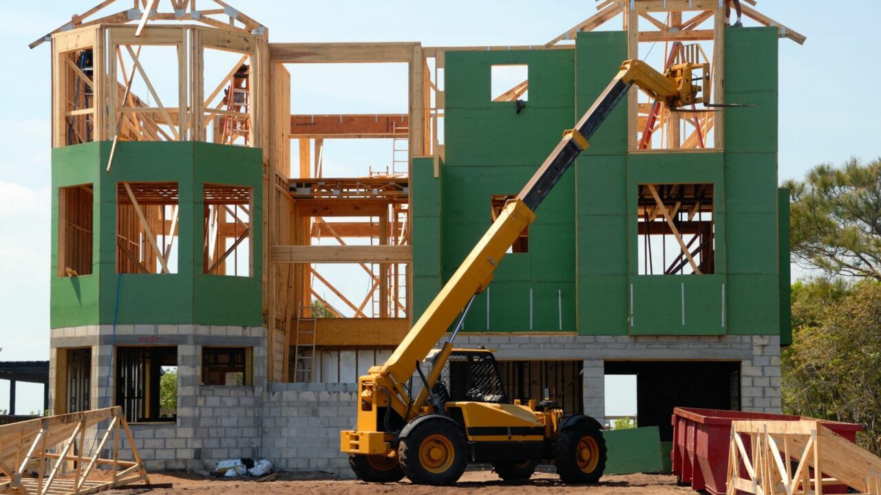 Duurzaam een huis bouwen: ecologische keuzes van fundering tot dak