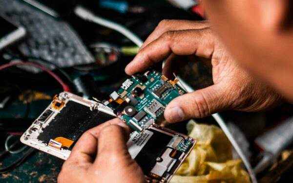 Repair café en Belgique : le guide complet 2026